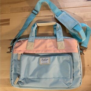 💕 Kawaii Pastel Blue and Pink Fashion LOVEBOOK Laptop Shoulder Bag